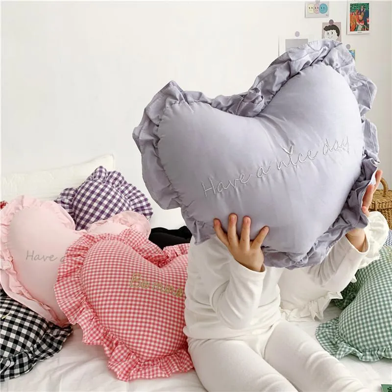 Cushion/Decorative Pillow Baby Girl Room Decoration Kids Shower Gifts Ruffle Heart Cushion