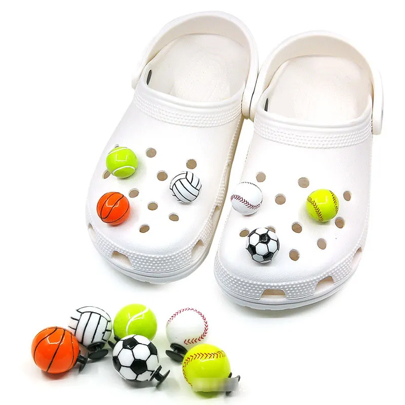 3d sportboll croc charms plast sko charm dekoration spänne tillbehör pvc clog knappar pins m4093