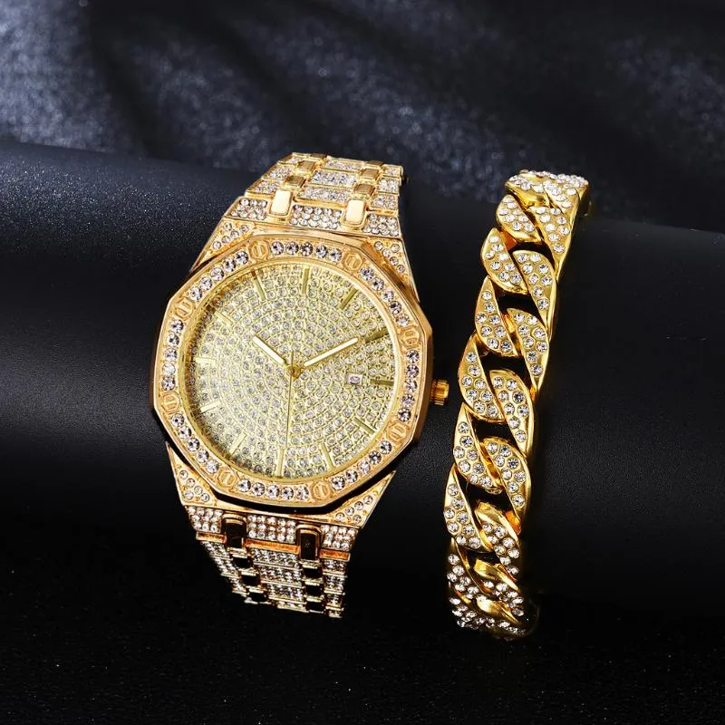 ساعة Wristwatches Luxury Iced Out Watch Bracelet for Women Mens Big Gold Cupan Chain Hip Hop Jewelry مجموعة Rhinestone Men Miami