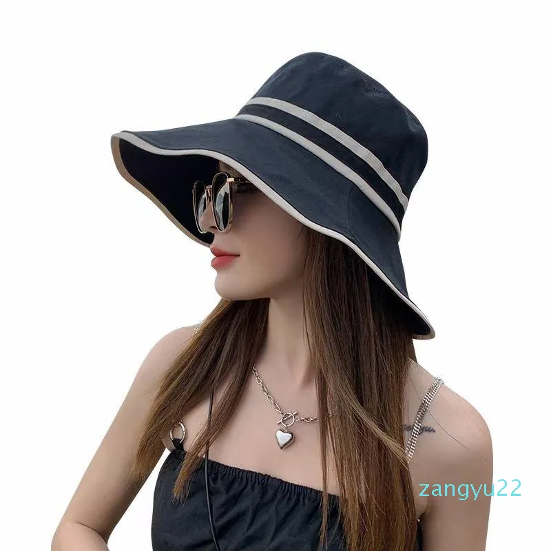Szerokie brzegowe czapki Summer dla kobiet Składany plażowy kapelusz słoneczny duży daszek Suncreen Floppy Cap Kobieta na zewnątrz Capswide Capswide