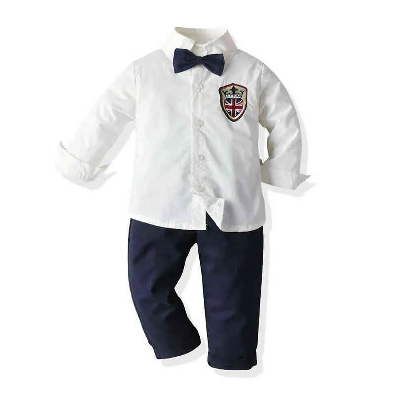 Top and Top Otoño Invierno Pequeños Niños Pequeños Caballero Conjunto de la camisa blanca Boque Camiseta Inglaterra Daily School Clothing Casual J220711