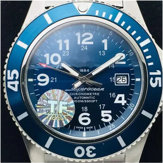 TF Factory Nurving Machinery Watches Rozmiar 44 mm Avenger Series 2824 Ruch Sapphire Crystal Glass Mirror Ceramiczne Pierścień Pierścienia
