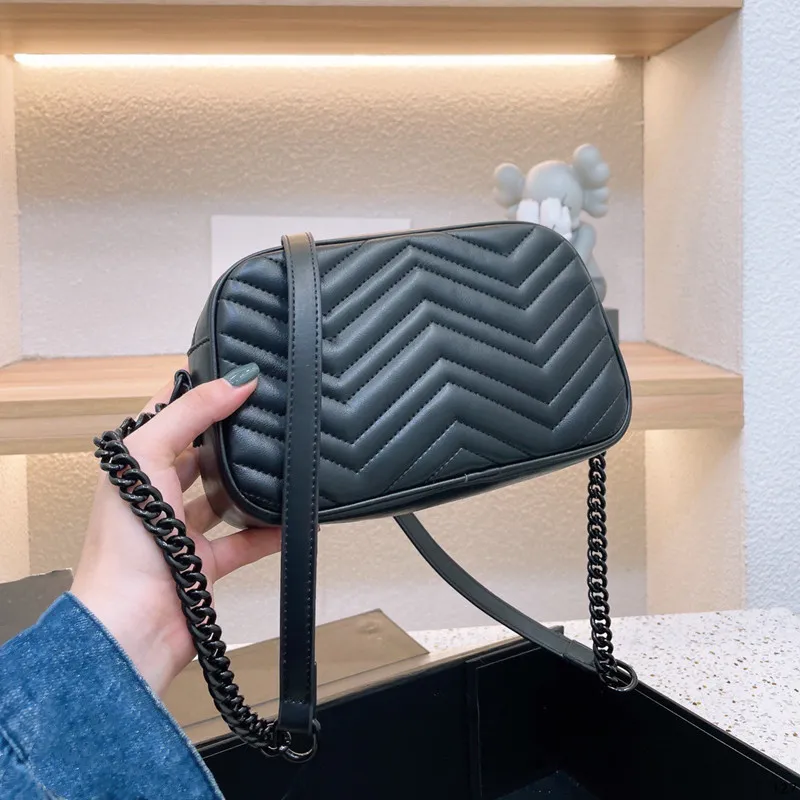 Marmont Omuz Çantaları tasarımcı çantası lüks crossbody kamera çantası moda küçük kapaklı çanta Siyah Zincir Deri 5A