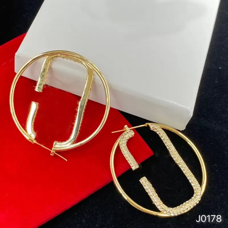 Women Designer Hoop Diamonds Earrings Fashion Gold Hoops Earring Womens Luxury Big Circle Earrings Jewelry Unisex Earring Studs 2207161D