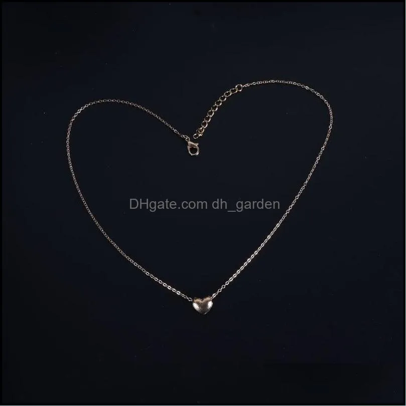 Small Peach Heart Love Necklace Clavicle Chain Women Sweet Fashion Love Pendant Simple Set Chain Summer