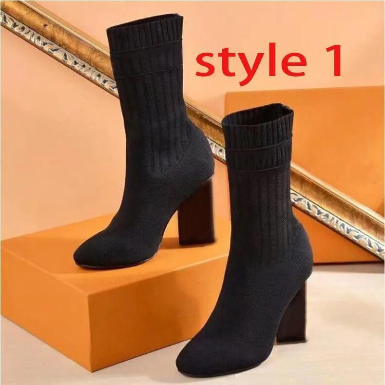 Höst vinterstrumpor Heeled Heel Boots Fashion Sexy Women Shoes Lady Letter Tjocka Högklackat Storlek 35-42 US3-US11 med låda