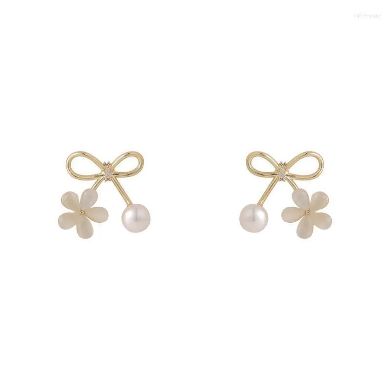 Boucles d'oreilles d'arrivée Bowknot Opale Femmes Trendy Pearl Flower Fashion Fairy Mori Cherry Jewelrystud Kirs22