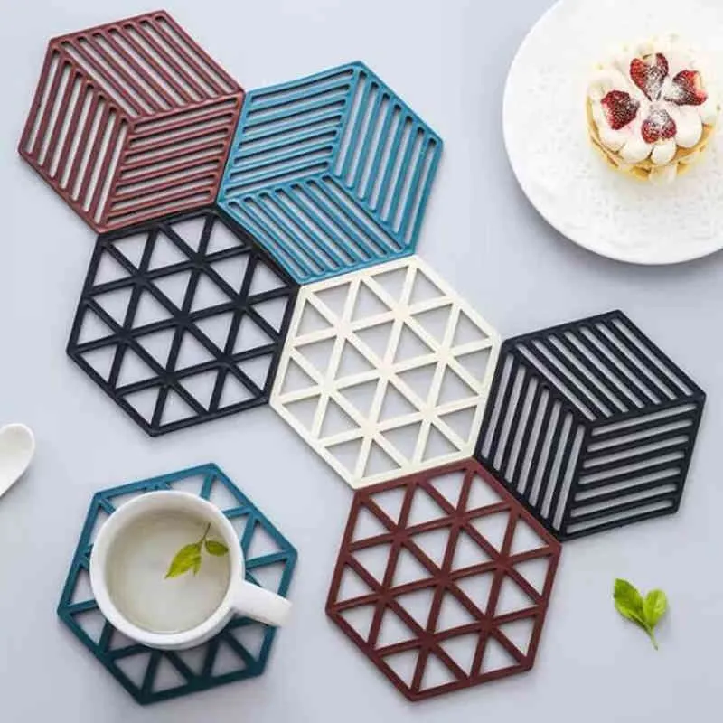Silicone Mat Hollow Coaster Insulation Mats Cup Hexagon Pad Heat-insulated Bowl Home Decor Desktop Placemat