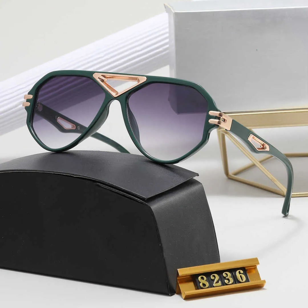 2023デザイナーサングラスサマーファッションビーチサングラス女性男性女性フルフレームレター長方形のデザイン高品質のメガネ
