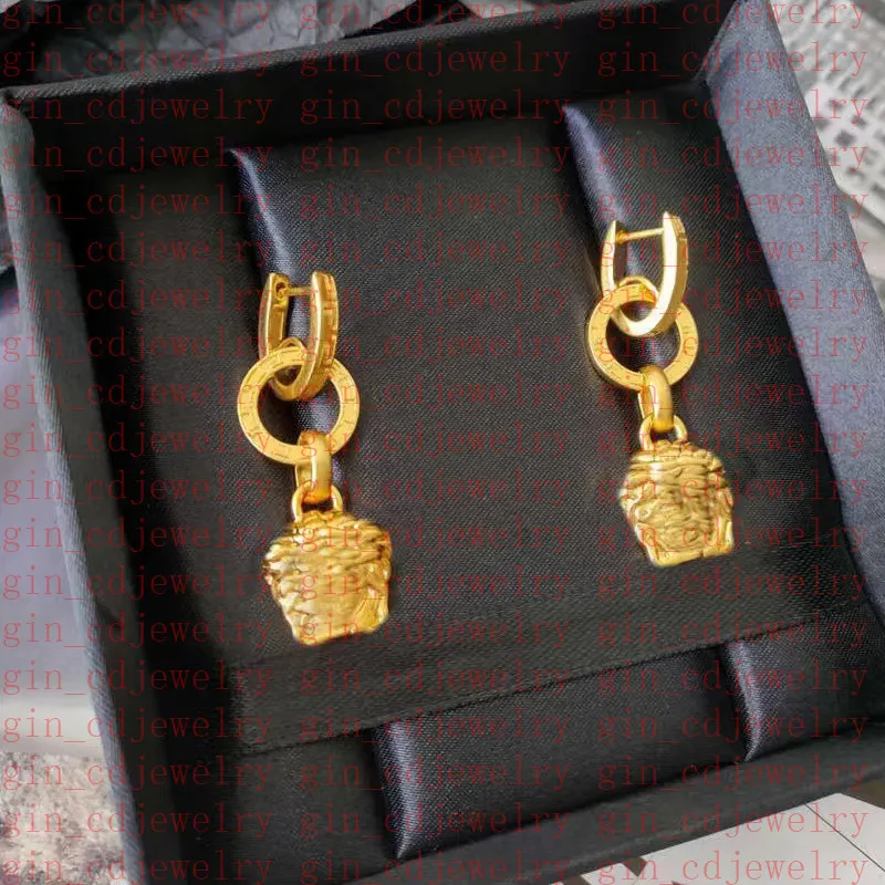 Fashion Designer Earrings V Letter Banshee Medusa Head 18K Gold Plated Womens VE10