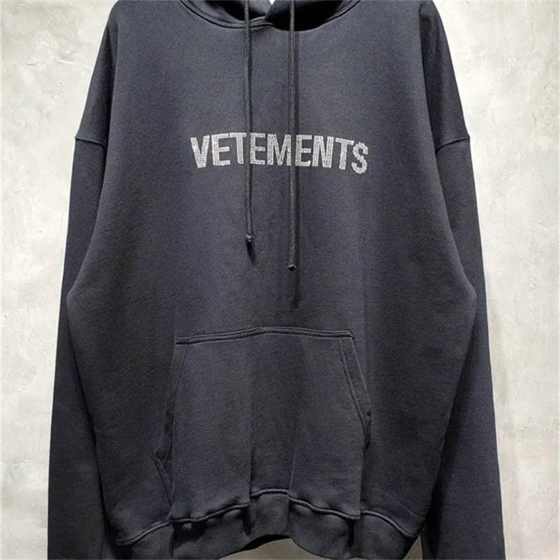 Vetements Diamond Embroidery Lomen Men Hooded Sweatshirts Hiphop特大のVetementsフーディープルオーバーフーディLJ201027