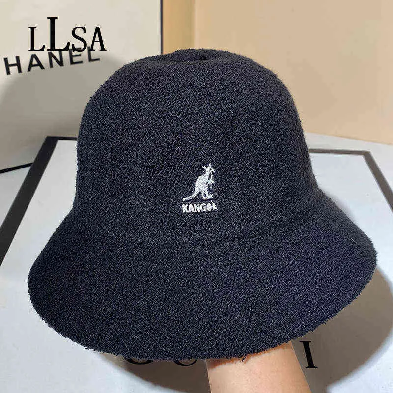 Latest Fashion Kangaroo Embroidery Women Bucket Hat With Dome Kangaroo Fisherman Hat Brand Designer Panama Lady Cap Bob Cotton H220419