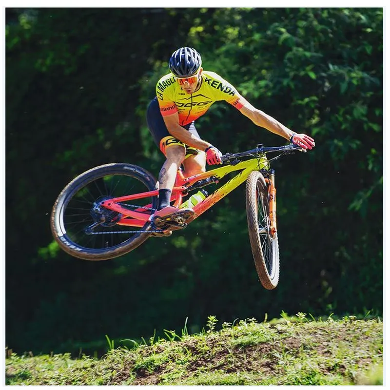 Tuta bicicletta on sale