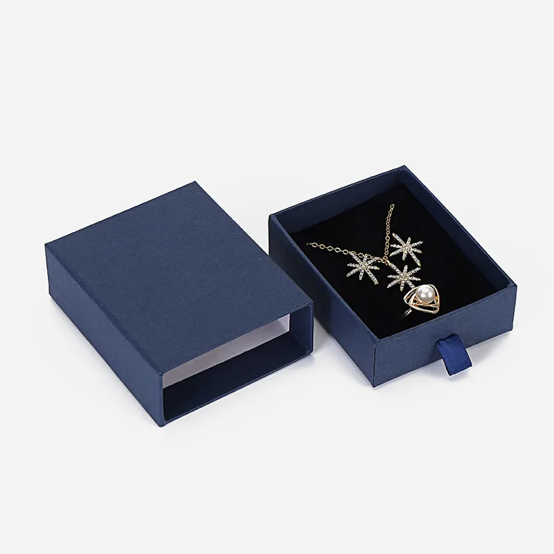 Крафт -ювелирные коробки с губкой внутри подарочных картонных коробок для кольцевого ожерелья Серьговые украшения Дисплей Упаковочная коробка