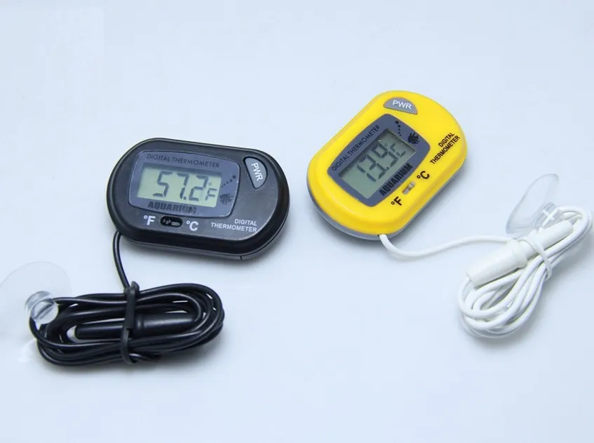 Mini serbatoio del termometro per acquario di pesce digitale con batteria del sensore cablato inclusa nella borsa OPP colore giallo nero