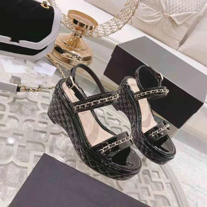 candy color Sandals small fragrance summer linggepo heel sandals women`s grass woven thick soled raised muffin shoes chain YW5B WSXN