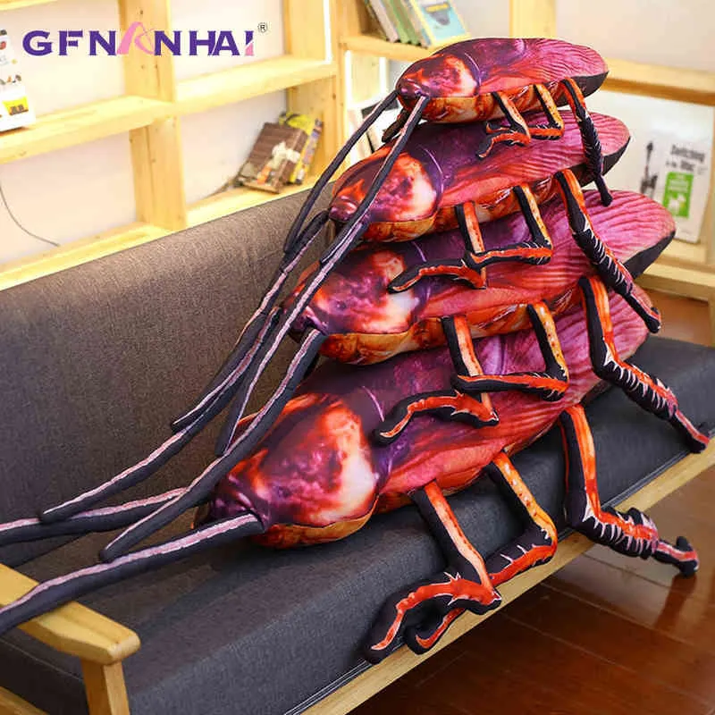 PC CM Ny Creative Large Simulation D Cackroach Cuddle Insect Pillow Realistic Filled Birthday Present Tecknad J220704