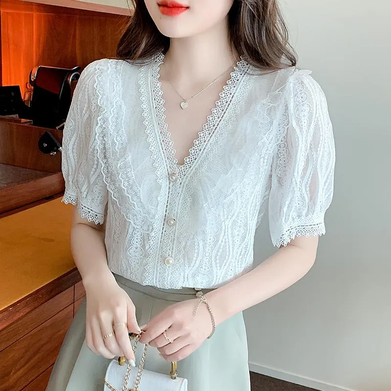 Women's Blouses & Shirts Chikichi French Chic Beautiful Lace Shirt Women 2022 Summer White V-neck Short-sleeved Office Lady Puff Sleeve TopW