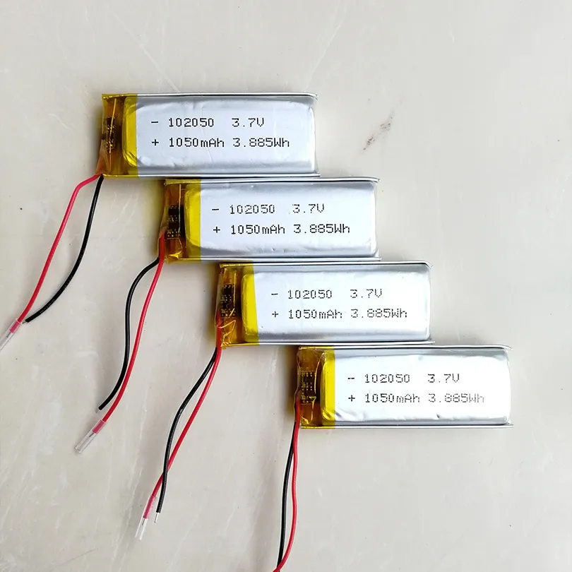 102050 Batteria ai polimeri di LiPo LiPo da 1050 mAh con capacità reale Batteria ricaricabile da 3,7 V per scheda protetta per microfono