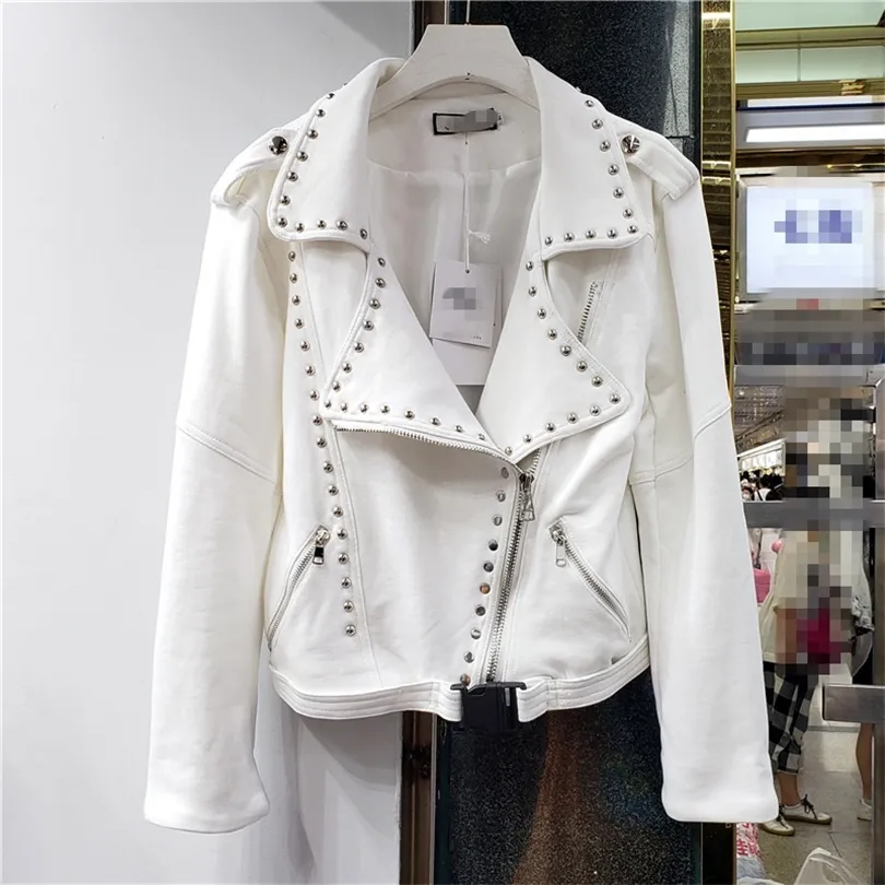 2020 New Autumn Short White Jackets Women Zipper Casual Loose Bomber Coat Female Outwear Rivet Black Coats Short Jacket T200828