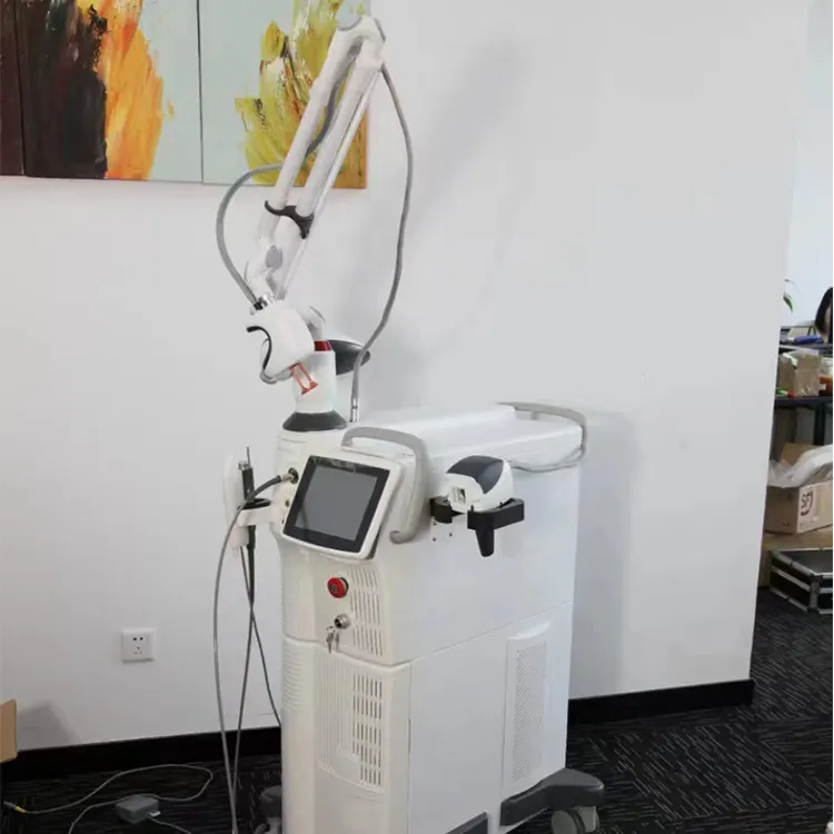 Co2 Fractional Laser Skin Tightening Skin Rejuvenation / Acne Scar Removal Machine Factory Price Pigmentation Wrinkle Removal