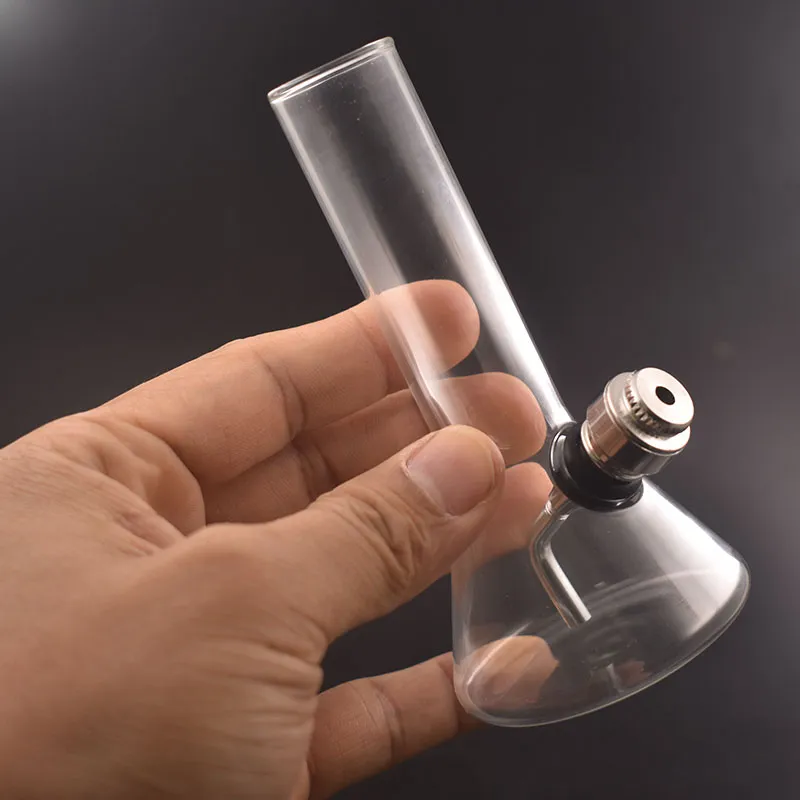 Yeni Tasarım Cam Beher Bongs Nargile 5 inç Dab Petrol Teçhizat Tütün Kuru Herb Su Kaşığı Borular Metal Karbonhidrat Kapağı ve Ekranları ile 2 adet