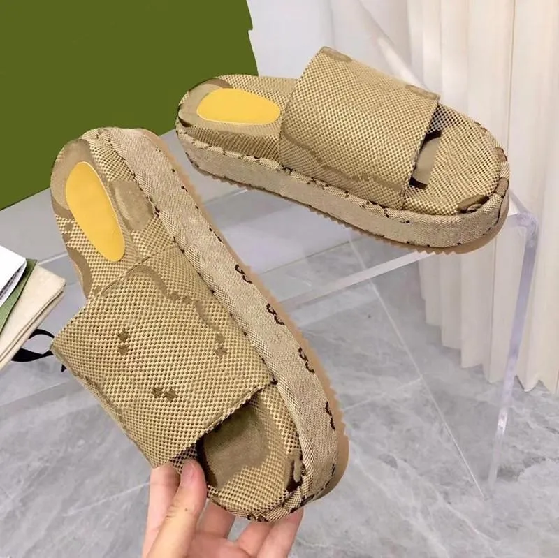 2022 デニムサンダルデザイナースリッパクラシック女性サンダル靴ゴム GGity