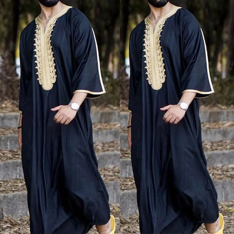 Ethnic Clothing Muslim Men Jubba Thobe Long Sleeve Islamic Embroidery V-Neck Kimono Robe Abaya Caftan Dubai Arab Dress ShirtsEthnic