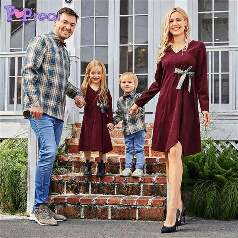 Popreal Aile Eşleştirme Giysileri Katı etek Anne Kızı Elbise Ekose Baskı Baba ve Oğul Gömlek Aile Giyim Seti