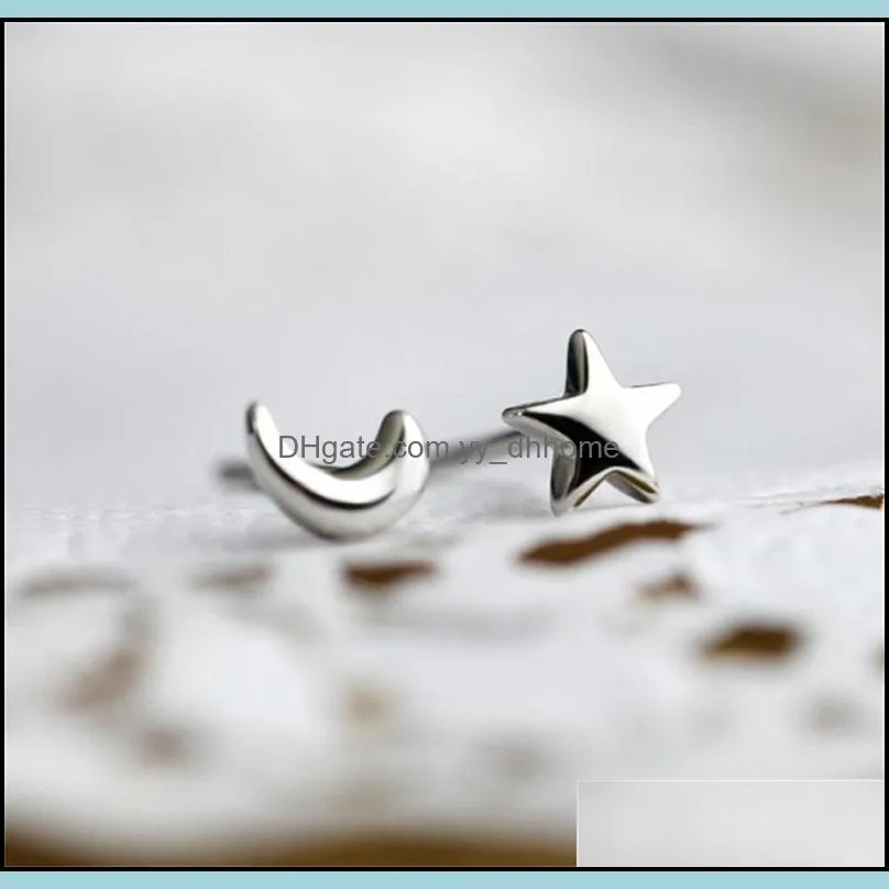 New Fashion Jewelry Moon And Stars Charm Earrings Moonlight Express Design Silver Plated Stud Wholesale nickel free earrings 225 R2