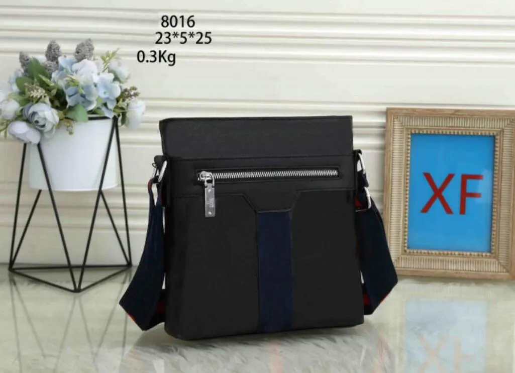 tasarımcı unisex G Baskılı Messenger Çanta Tuval Erkek Crossbody Çanta Moda Deri Erkek Omuz Çantası Çanta Cüzdan Debriyaj Ile 8016 ##