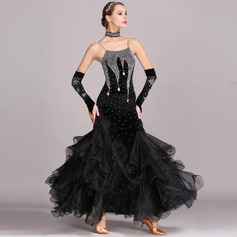 Scene Wear Colors Ballroom Dance Dresses Women Sexig Backless Standard Waltz Dancing Costume Vuxen Black Competition klänning