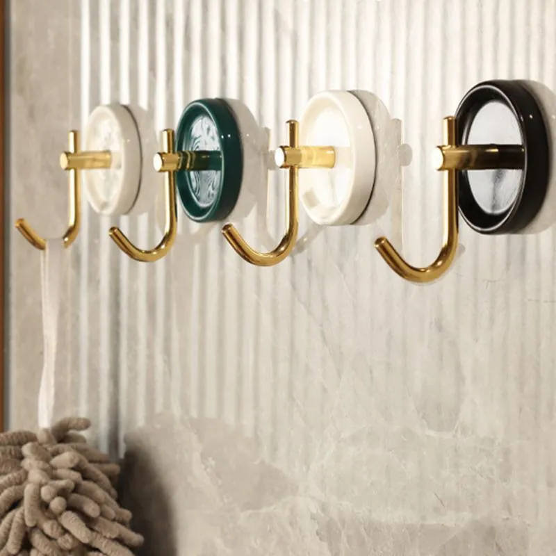 Crochets Rails lumière luxe gratuit poinçon crochet cuisine salle de bain porte cintre derrière le mur collant