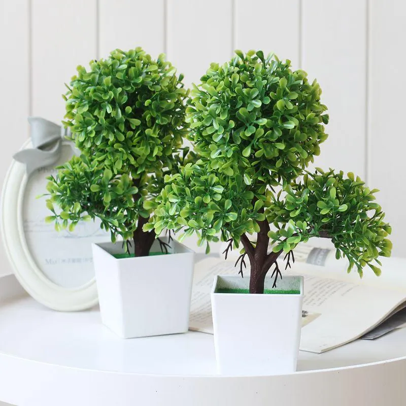 Flores decorativas Wreaths Plantas artificiais Bonsai Pequena panela de árvore falsa Ornamentos em vaso doméstico decoração el mesa da mesa de boas -vindas Pinesaidec