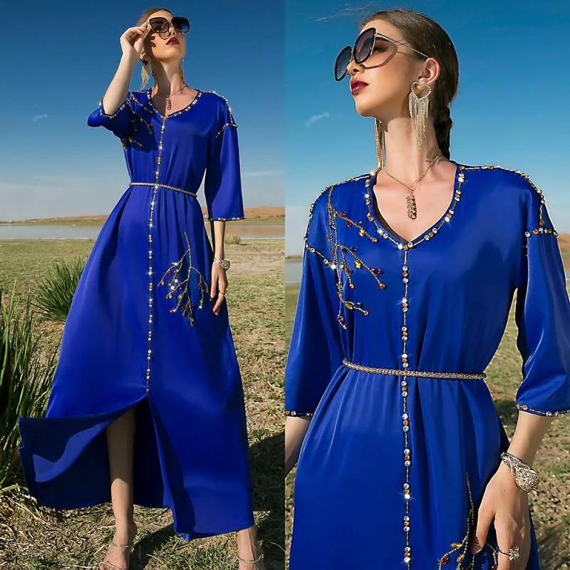 Robes Décontractées Dubai Luxe Strass Abaya Fashion Party Maxi Dress Robes De Soirée Marocaines Femmes Musulmanes Robe Lâche Kaftan VestidosCasual