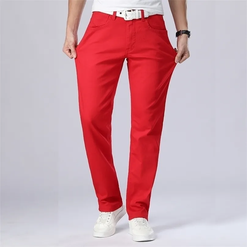 Sonbahar erkek Kırmızı Kot Klasik Tarzı Düz ​​Esneklik Pamuk Denim Pantolon Erkek Marka Beyaz Pantolon 220328