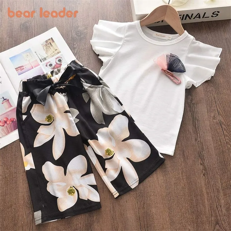 Bear Leader Girls Clothes Set Summer Children Clothing Short Sleeve T shirt and Print Shorts 2 Pcs Girl Kids Suit 220620