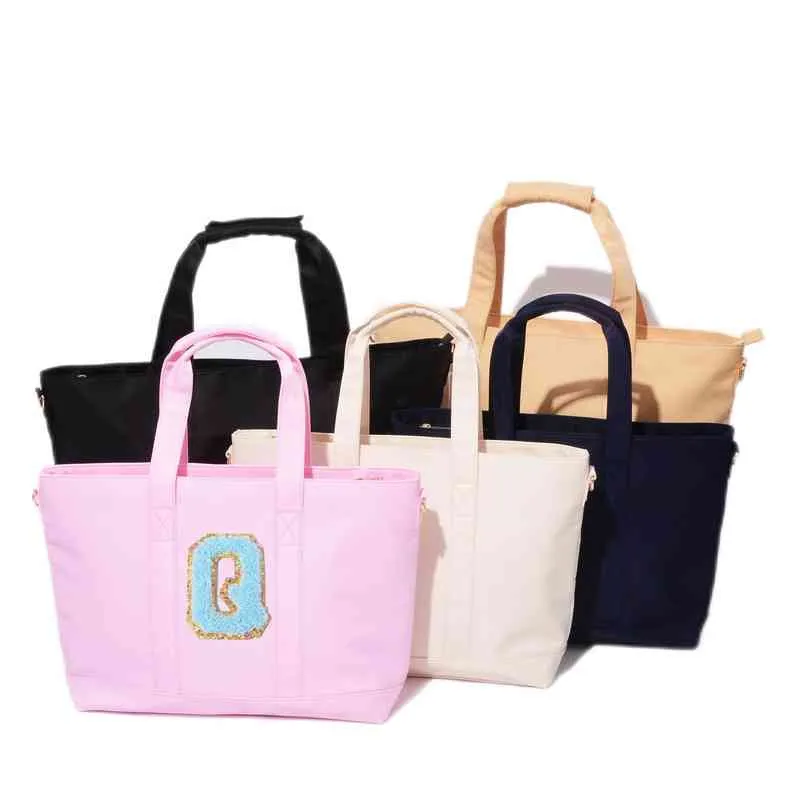 RTS Hot Selling Oversize Outdoor Travel Shopping Waterproof Tote Beach Bag Nylon Bag Ladi Women's Tote Bags