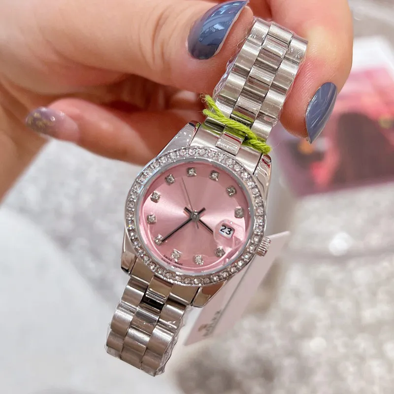 Montre en or bon marché pour femmes, montre-bracelet de styliste de 28mm, montre-bracelet en diamant pour femmes, cadeau de saint-valentin, de noël, de fête des mères, bracelet en acier inoxydable