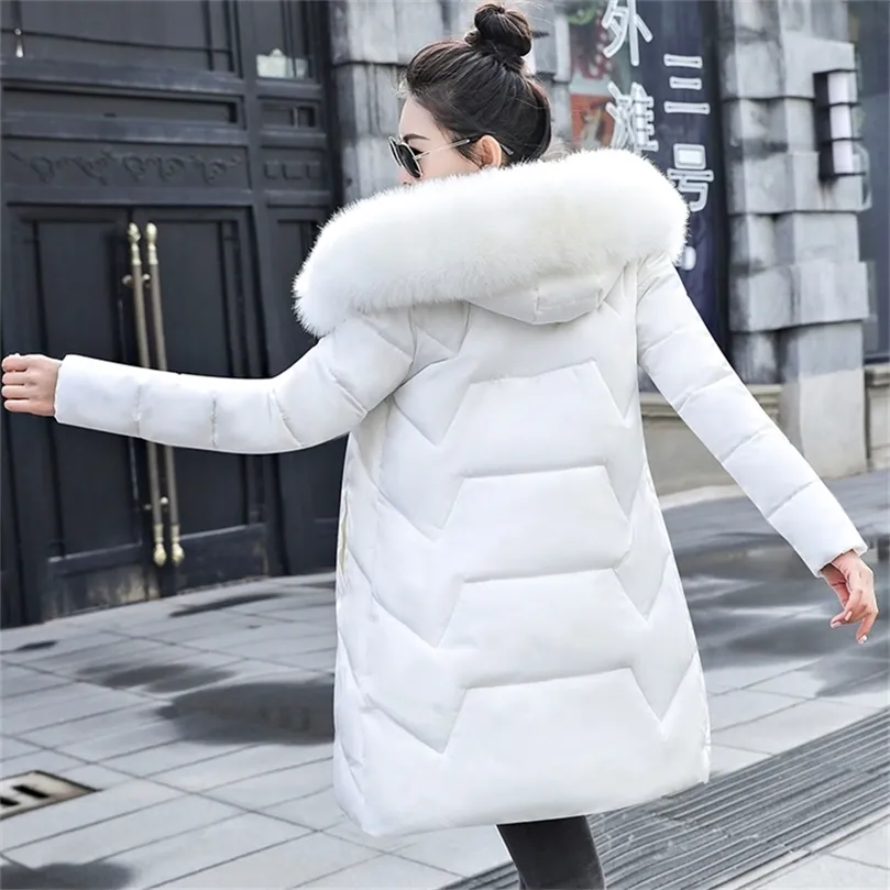 Jaqueta de inverno Mulheres parka encapuzadas para baixo algodão acolchoado casaco feminino de casaco comprido Mulher mais tamanho 7xl Slim Warm Outwear 201214