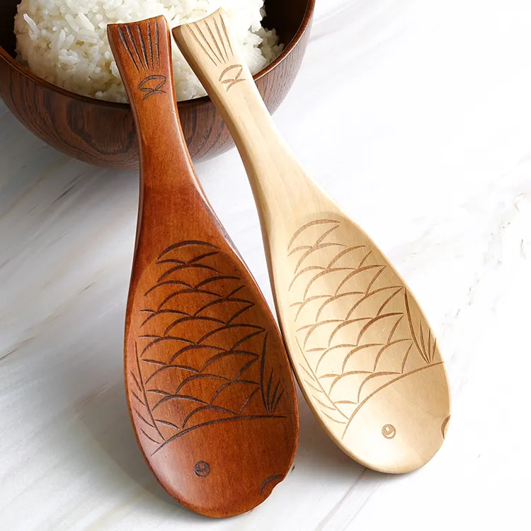 Drewniana łyżka ryżu gospodarstwa domowego ryby kształt ryby non kij łyżka ryżowa lity drewniane łyżka ryżu kreatywne narzędzie