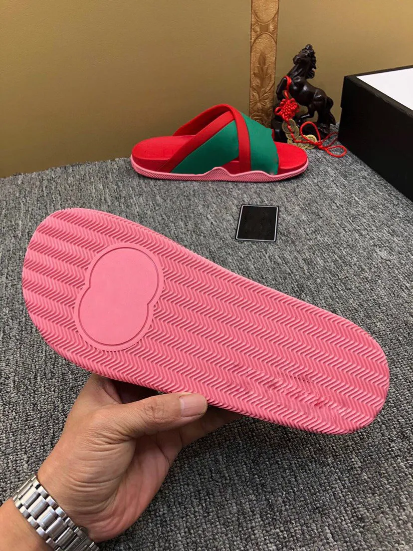 Designers Men Women Slippers Designer Rubber Slides Sandal Flat