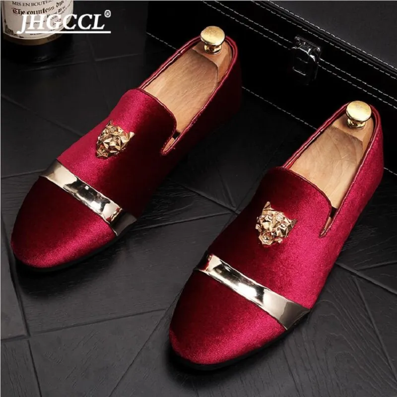 Spring Autumn New Men Leather Casual Shoes Man Fashion Slip-On Luxury broderi Socka läderskor Trend Loafers37-48