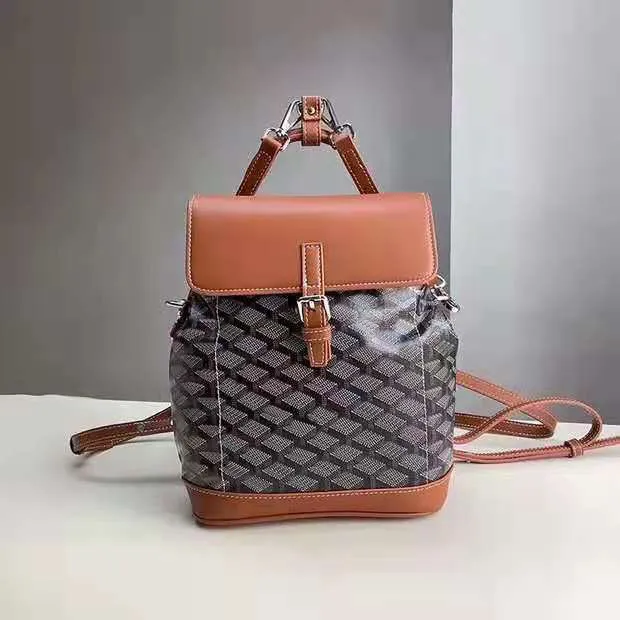 Genuine Leather luxury Backpack Style Fashion Women's gooyaes MEN bag Highest quality Luxurys Designers Bags Envelope crossbody 22*12*9CM