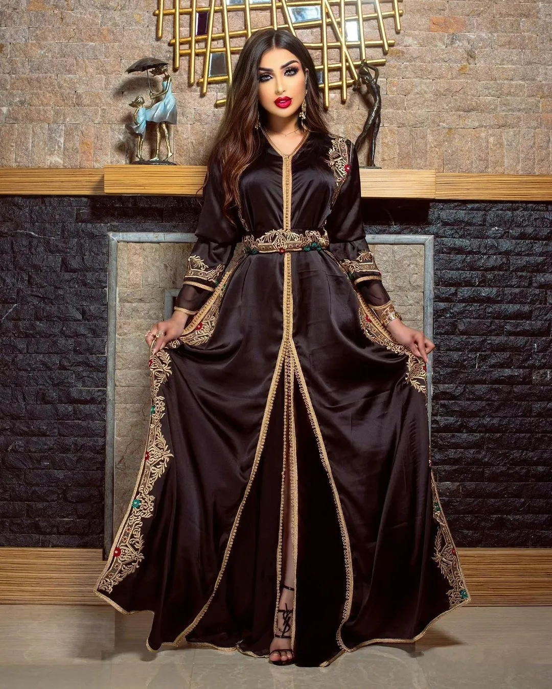 Robes de bal arabes noires à manches longues, dentelle dorée brodée, Caftan marocain, robes de soirée musulmanes saoudiennes, robes de fiançailles formelles