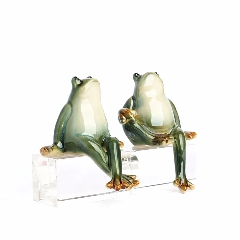 Creative Home Furnishing modern home living room animal decoration wine garden courtyard ceramic frog Y200104