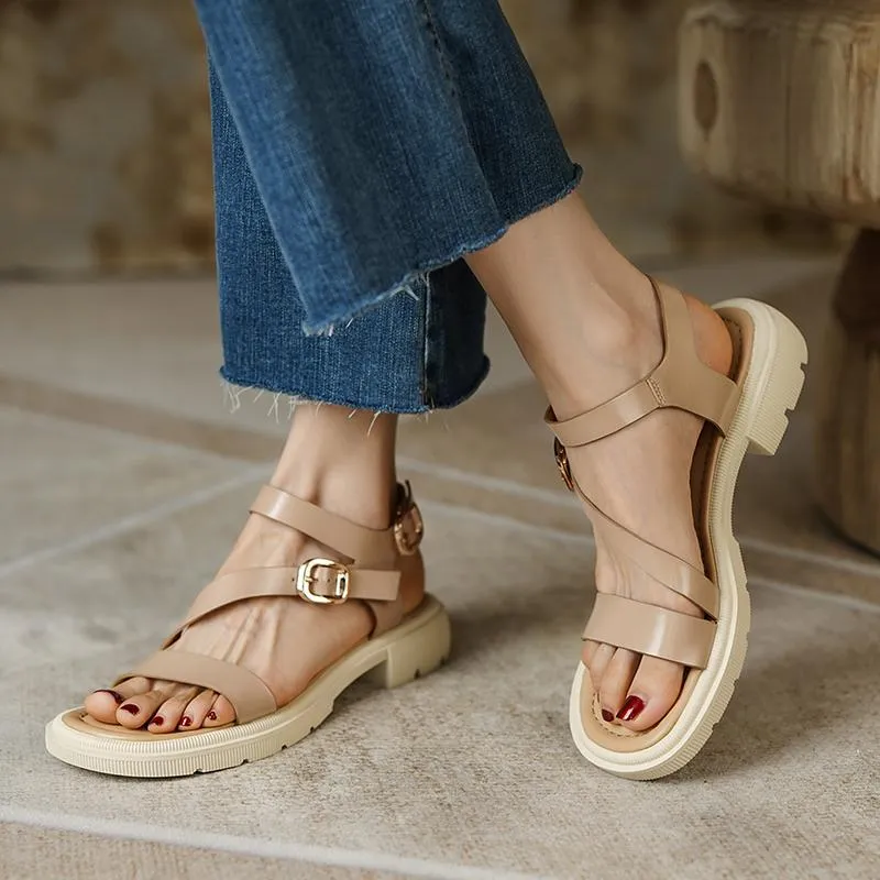 Sandaler kinesiska nischdesigner märke fransk retro stil ins ord med runda huvud romerska sandalsandaler
