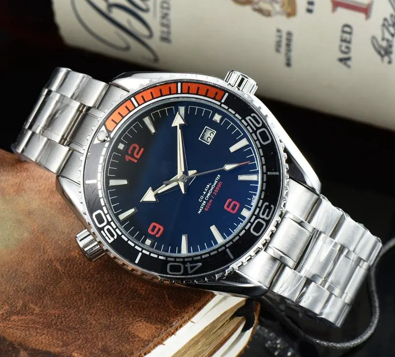 2022 Hoge kwaliteit luxe heren horloges drie-naald werken serie automatische mechanische horloge mode militaire klok top merk rubber en stalen riem