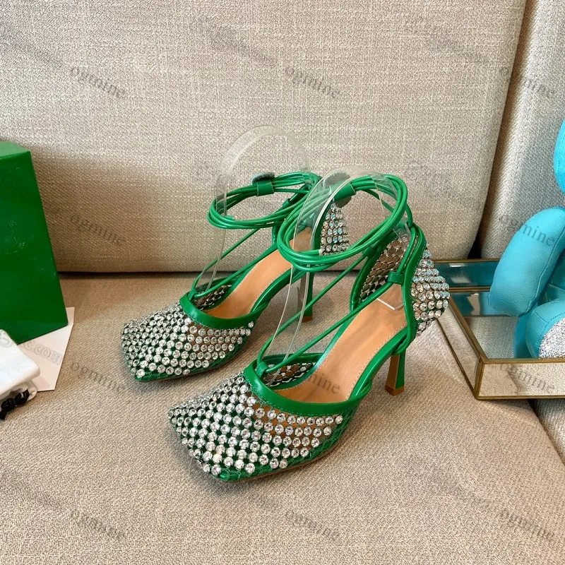 Vintage sales 8s heels