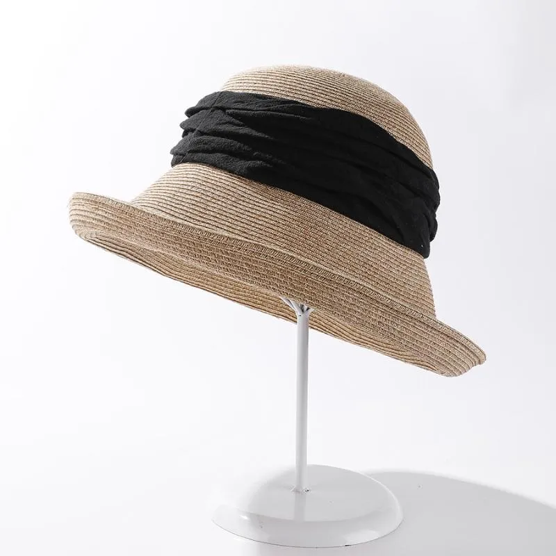 Breite Krempeln Hüte Sommer für Frauen Strohhalm Hut Crimpiertes Sonnenschatten Atmungsaktives Strand Ladies Sonnencreme weiblich